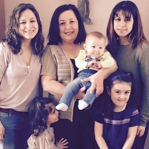 Meet your Posher, Teresa